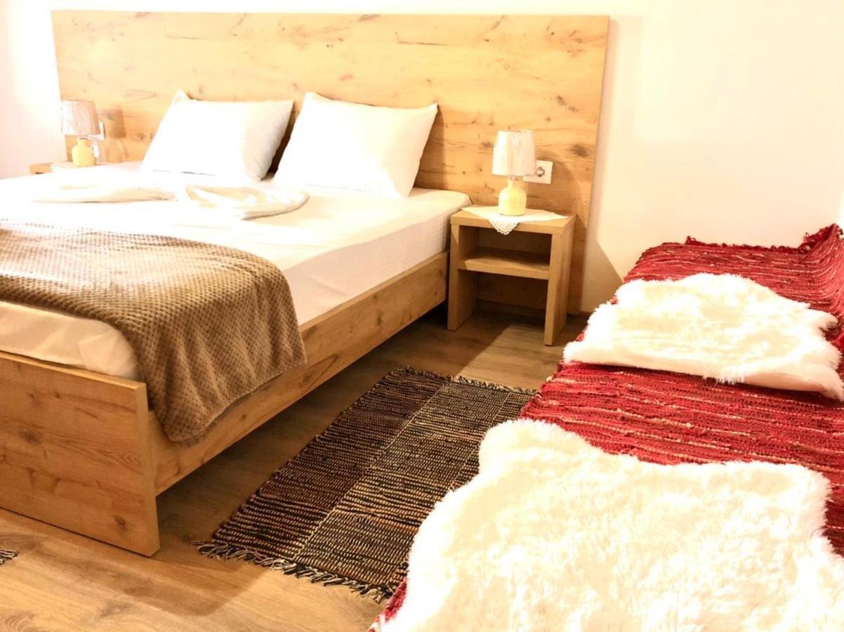 Villa Muzhaqi Nivice Экстерьер фото