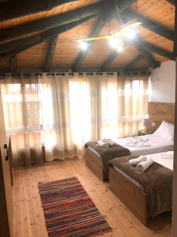 Villa Muzhaqi Nivice Экстерьер фото