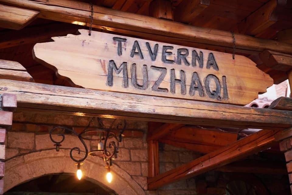Villa Muzhaqi Nivice Экстерьер фото